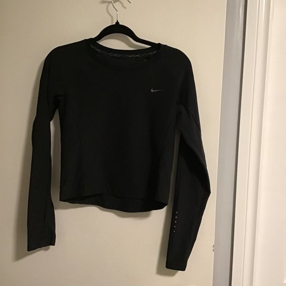 Nike Dri-Fit Running top - Picture 11 of 12